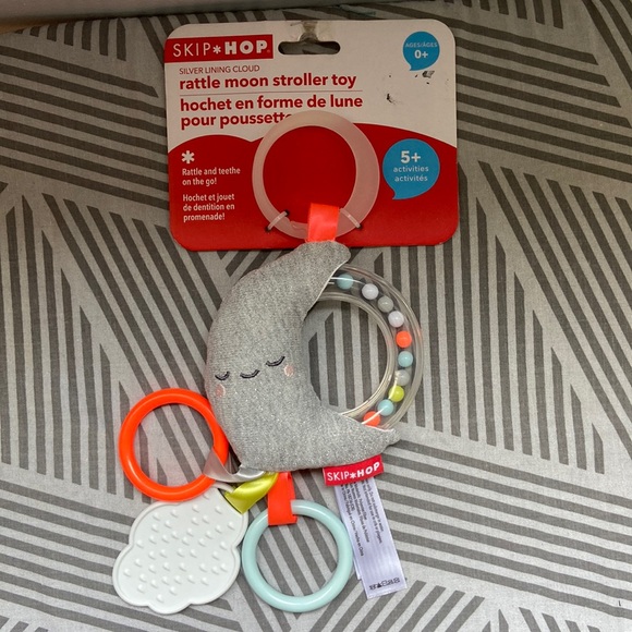 New! Skip hop baby rattle and stroller toy - Picture 1 of 6